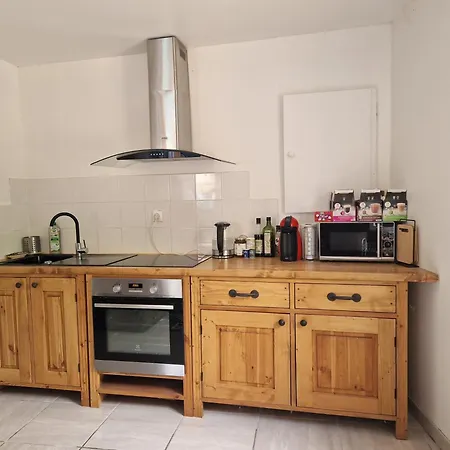 Duplex Avec Jardin Et Grande Terrasse 8-10 Personnes Campagnan