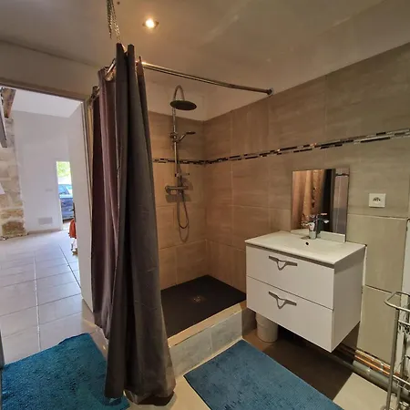 Duplex Avec Jardin Et Grande Terrasse 8-10 Personnes Holiday home Campagnan