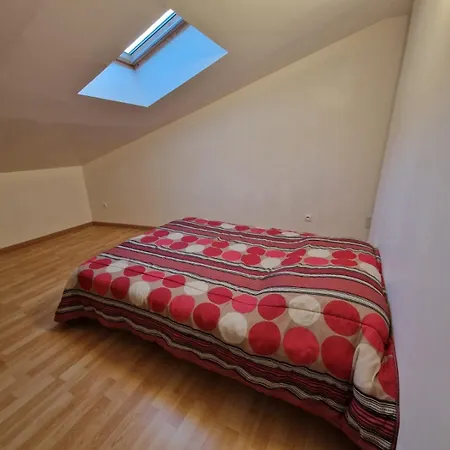 Hébergement de vacances Duplex Avec Jardin Et Grande Terrasse 8-10 Personnes Campagnan