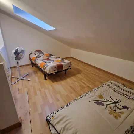 Duplex Avec Jardin Et Grande Terrasse 8-10 Personnes * Campagnan