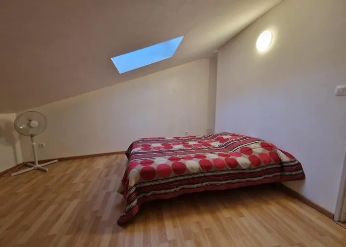 Casa vacanze Duplex Avec Jardin Et Grande Terrasse 8-10 Personnes Campagnan