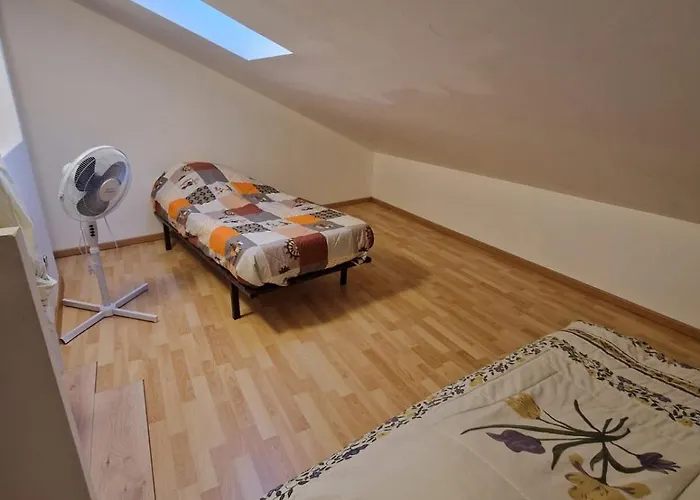 Duplex Avec Jardin Et Grande Terrasse 8-10 Personnes * Campagnan